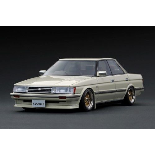 1/18 Toyota MarkII Grande Limited(GX71) Pearl White 完成品