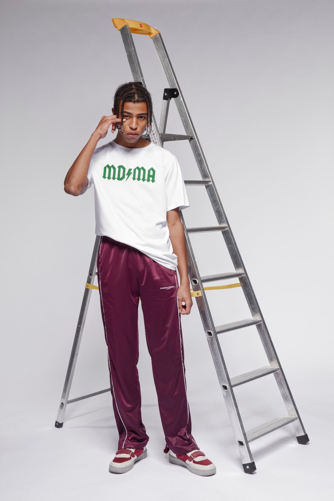 FASHION CRIMINAL LONDON | FOREST GREEN TEE (WHITE/GREEN) MDMA Tシャツ ロゴ グラフィック プリント トップス メンズ ホワイト グリーン