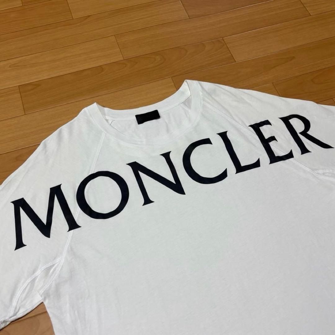 モンクレール 文字ロゴ ラバーワッペン Lホワイト Tシャツ 5S425 モンクレール 文字ロゴ ラバーワッペン Lホワイト Tシャツ 5S425