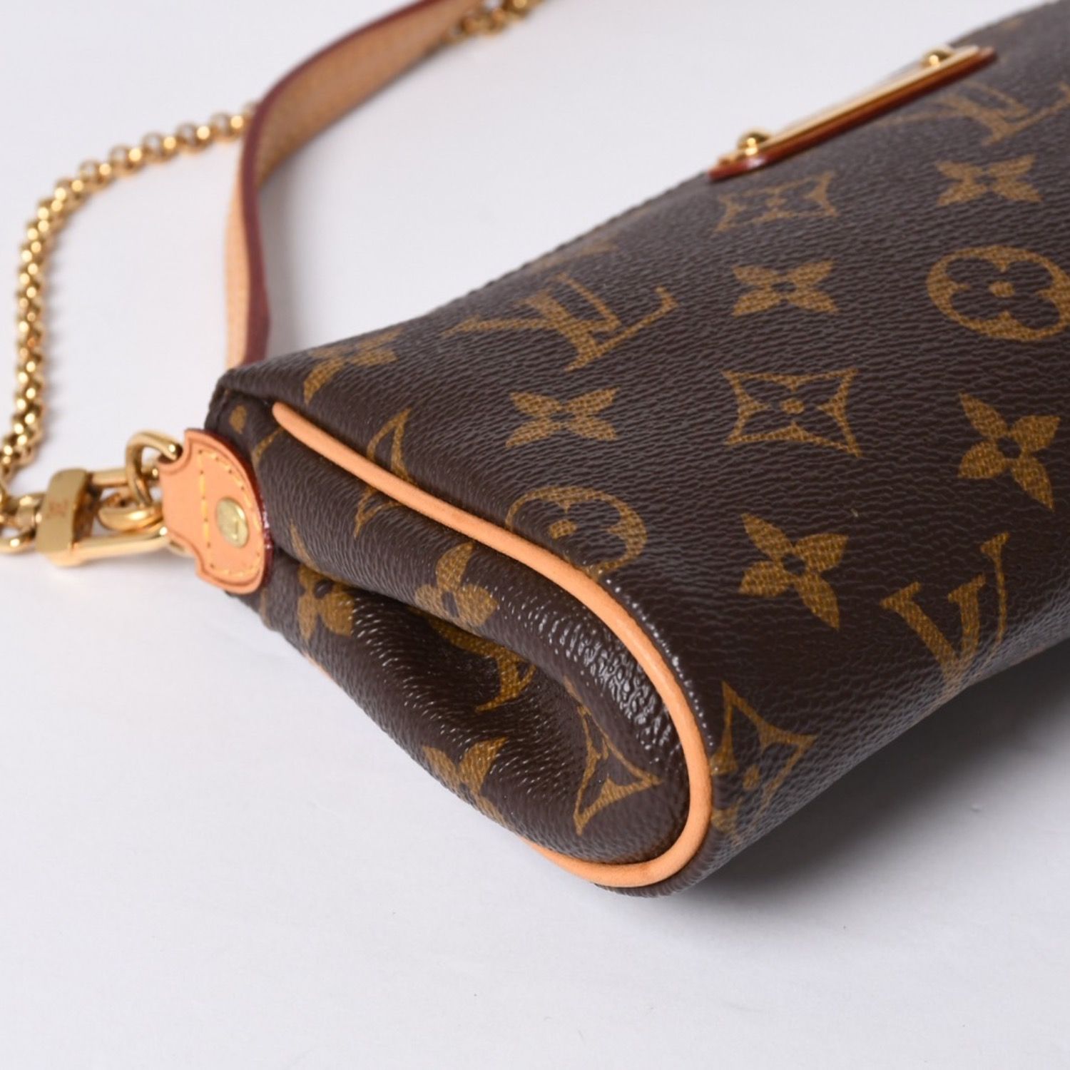 極美品 LOUIS VUITTON ルイヴィトン ポシェット エヴァ チェーン 