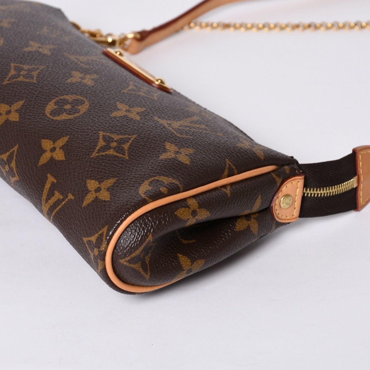 極美品 LOUIS VUITTON ルイヴィトン ポシェット エヴァ チェーン 
