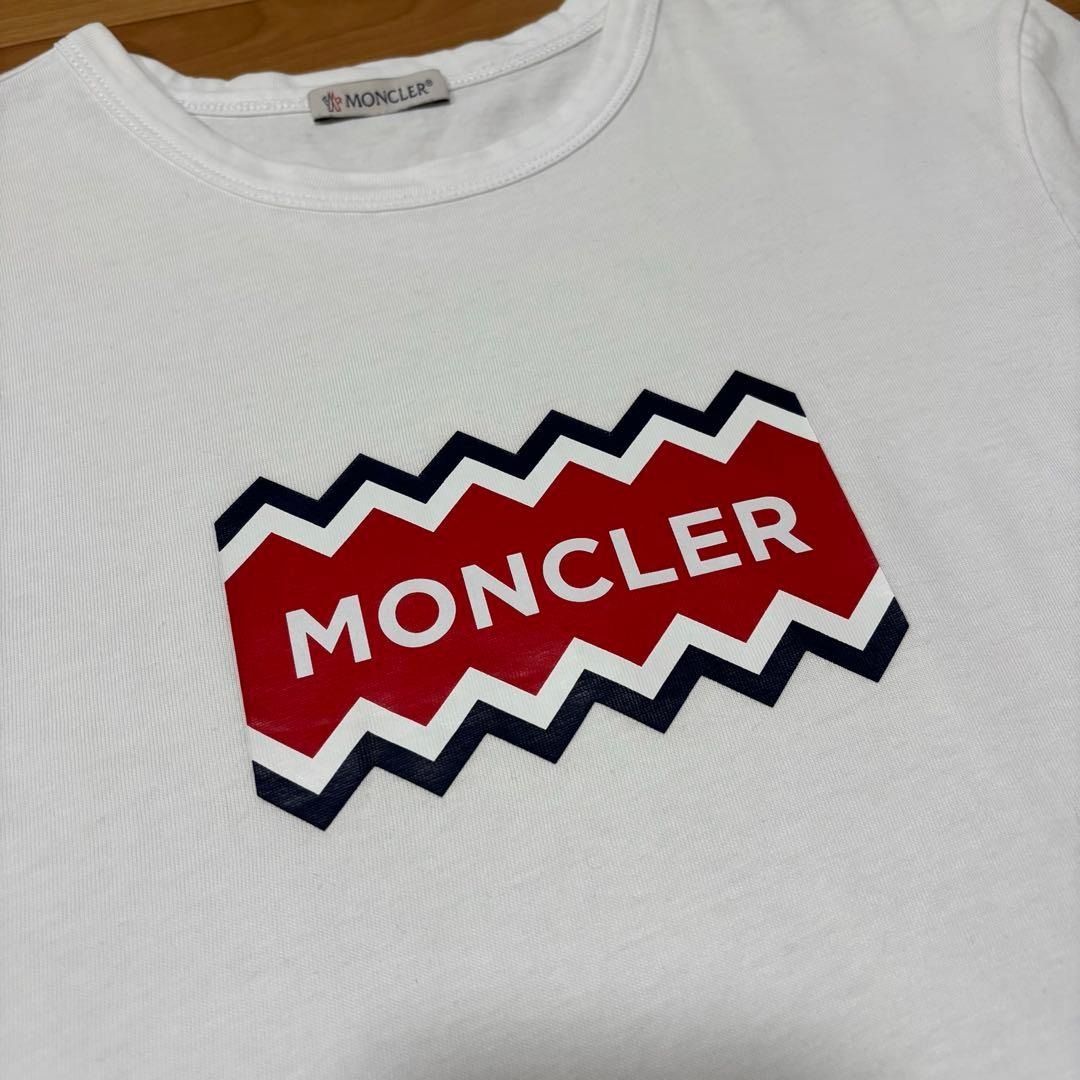 モンクレール ワッペン S ホワイト Tシャツ 国内正規品 5S432 - メルカリ