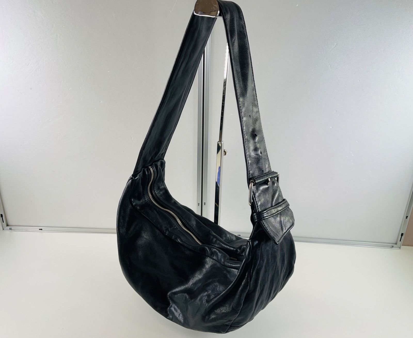美品 Y´s ワイズ ヨウジヤマモト ショルダーバッグ YS-I27-790 黒 牛革 