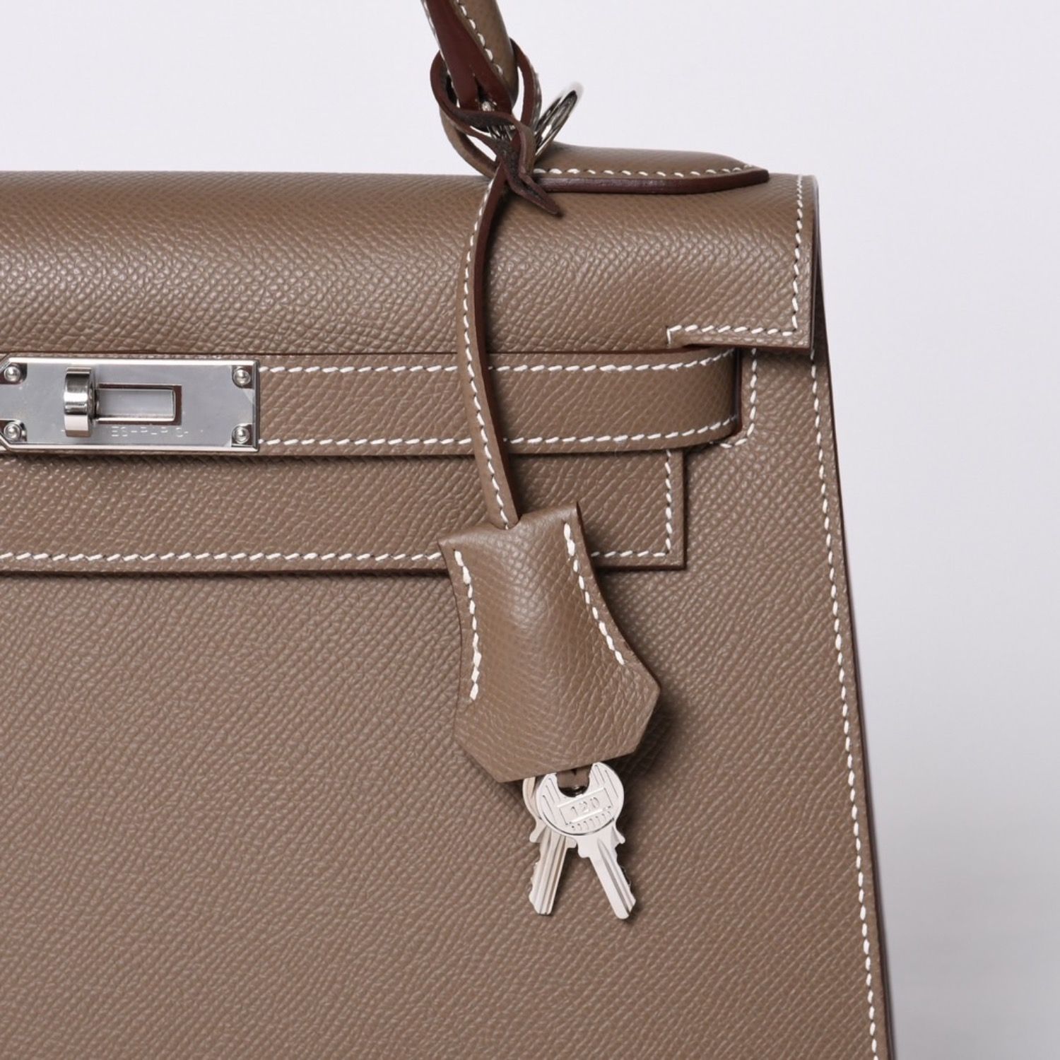 新品未使用 HERMES エルメス ケリー28 外縫い エトゥープ B刻印 ヴォー 