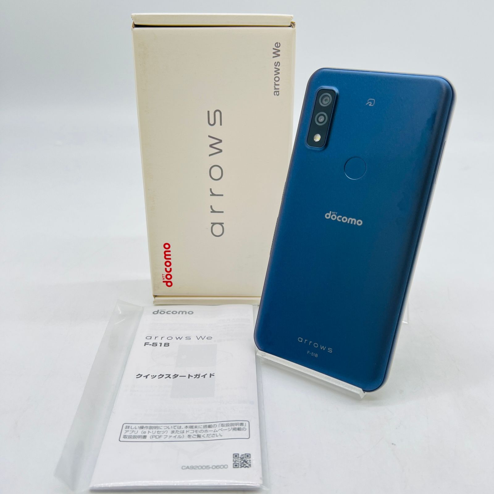 arrows We F-51B ホワイト docomo We arrows F-51B docomo版Simフリー