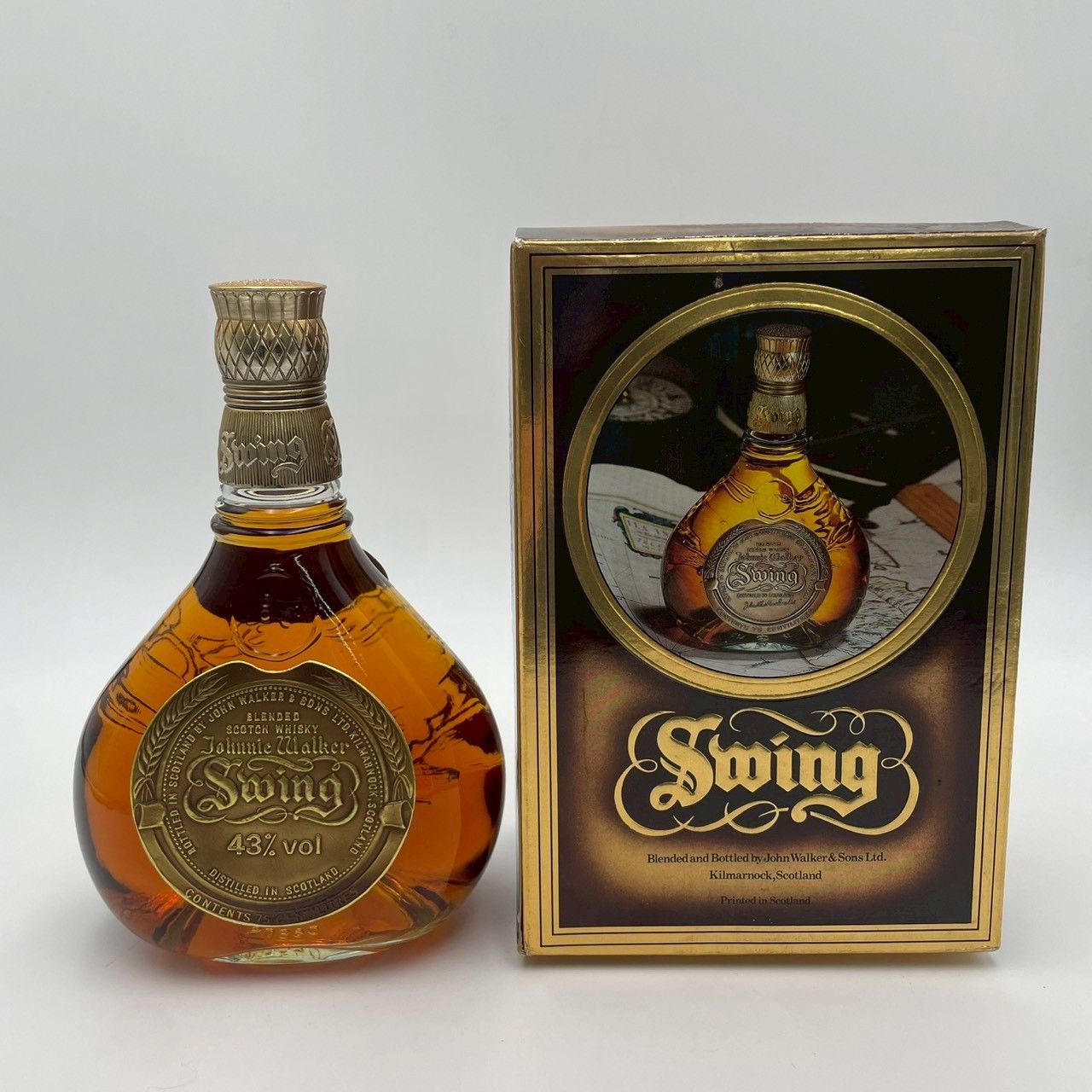 ￼ジョニーウォーカー　スイング　古酒、箱なし 容量750ml,度数43% 未開栓 ジョニーウォーカー スウィング 750ml : Johnnie Walker Swing