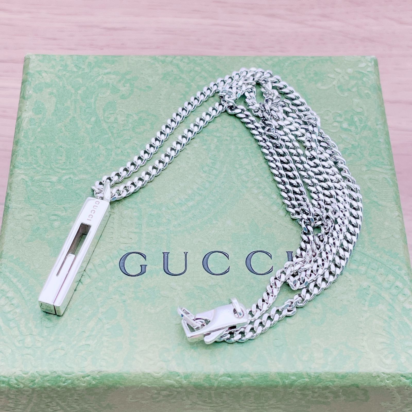 ◇グッチ◇新品仕上済 GUCCI カットアウト Gスクエア ネックレス 15.1 ◇グッチ◇新品仕上済 GUCCI カットアウト Gスクエア Gモチーフ