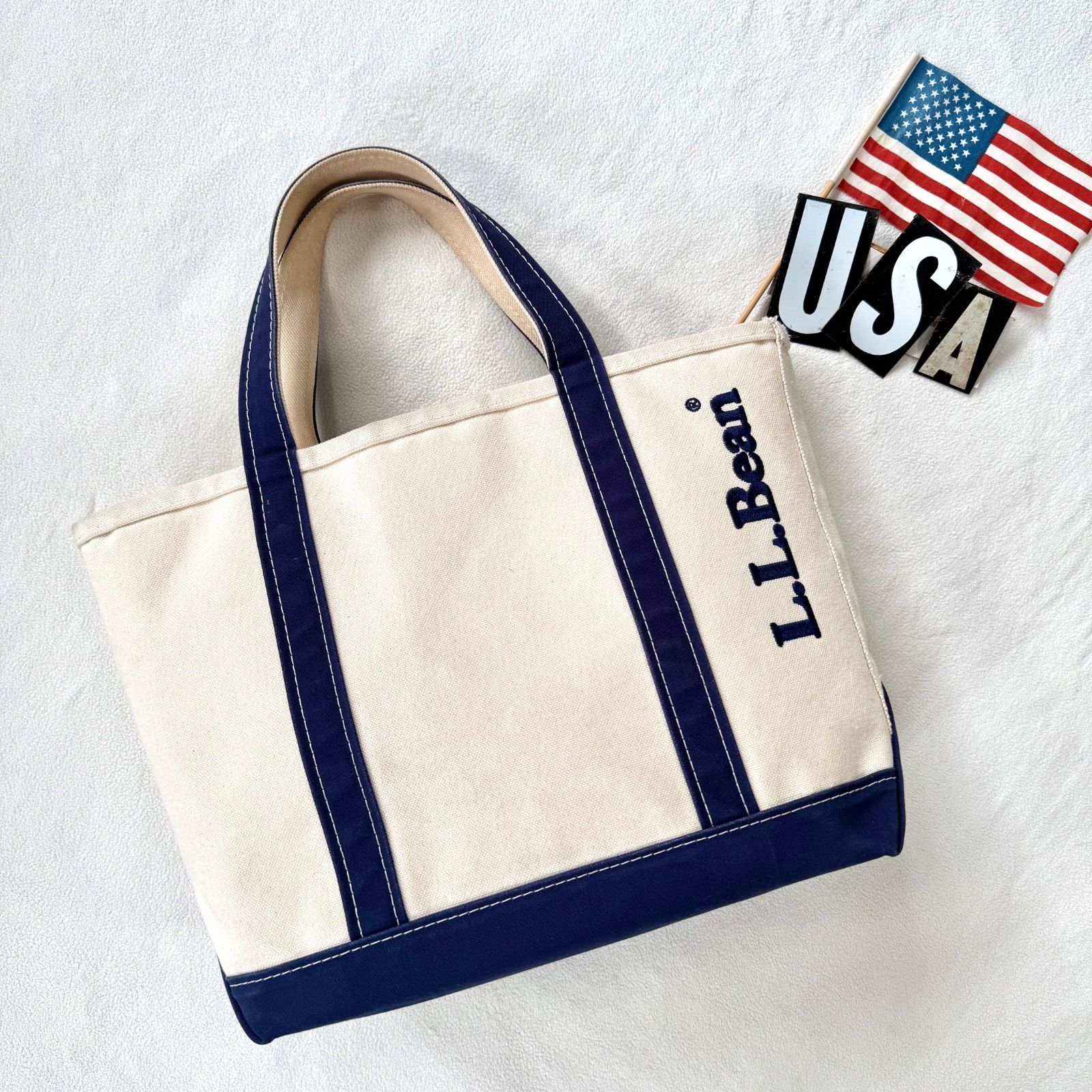美品・希少限定レアモデル・刺繍ロゴ・ネイビー】エルエルビーン USA製 
