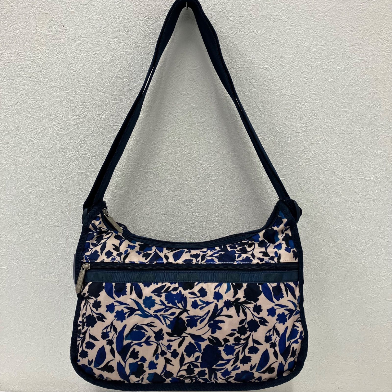 2616 LeSportsac レスポートサック ショルダーバッグ クラシック 