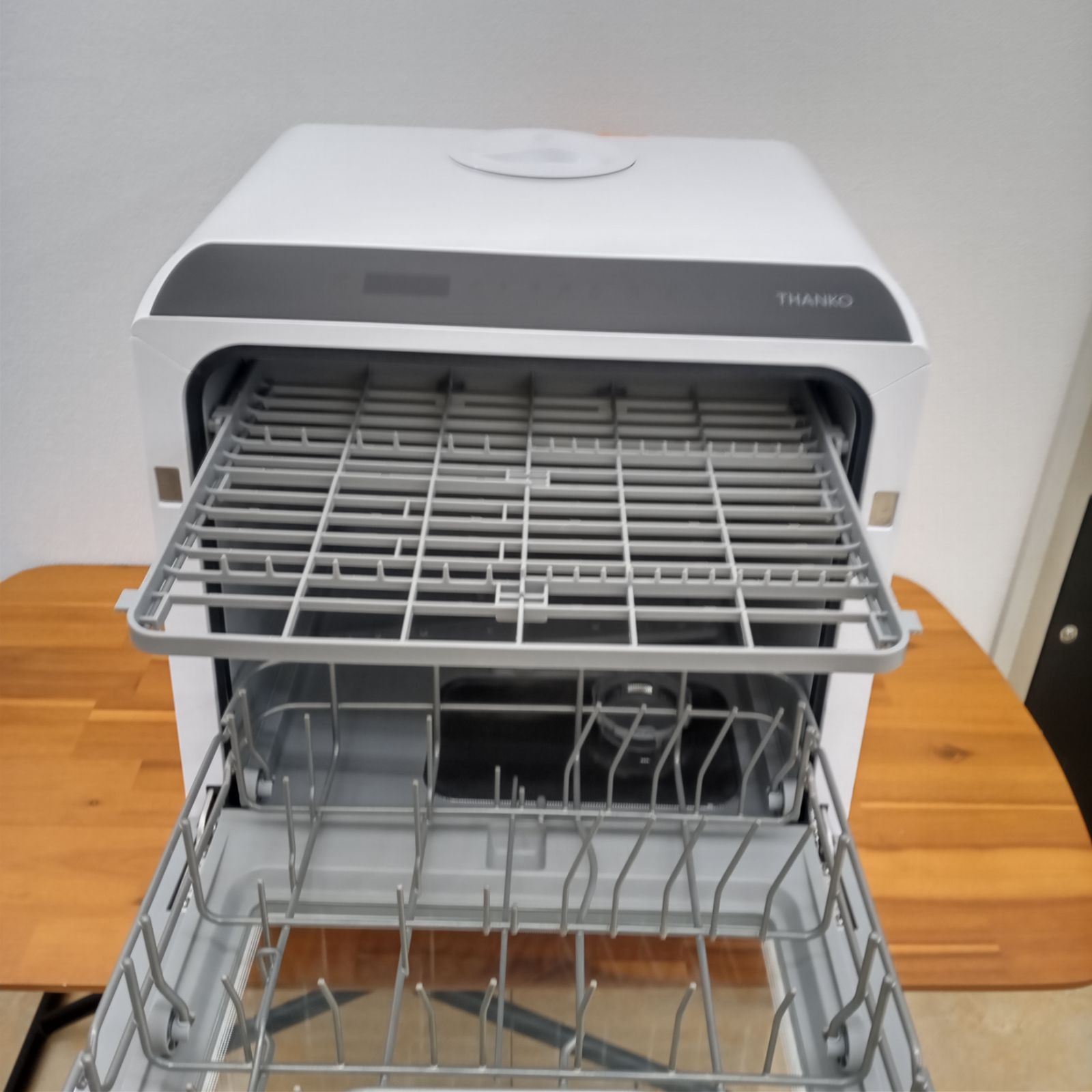 サンコー　ラクア　STTDWADW　電気食器洗い乾燥機　2020年式『中古美品』 水道いらずのタンク式食器洗い乾燥機 「ラクア」 | 【公式】サンコー