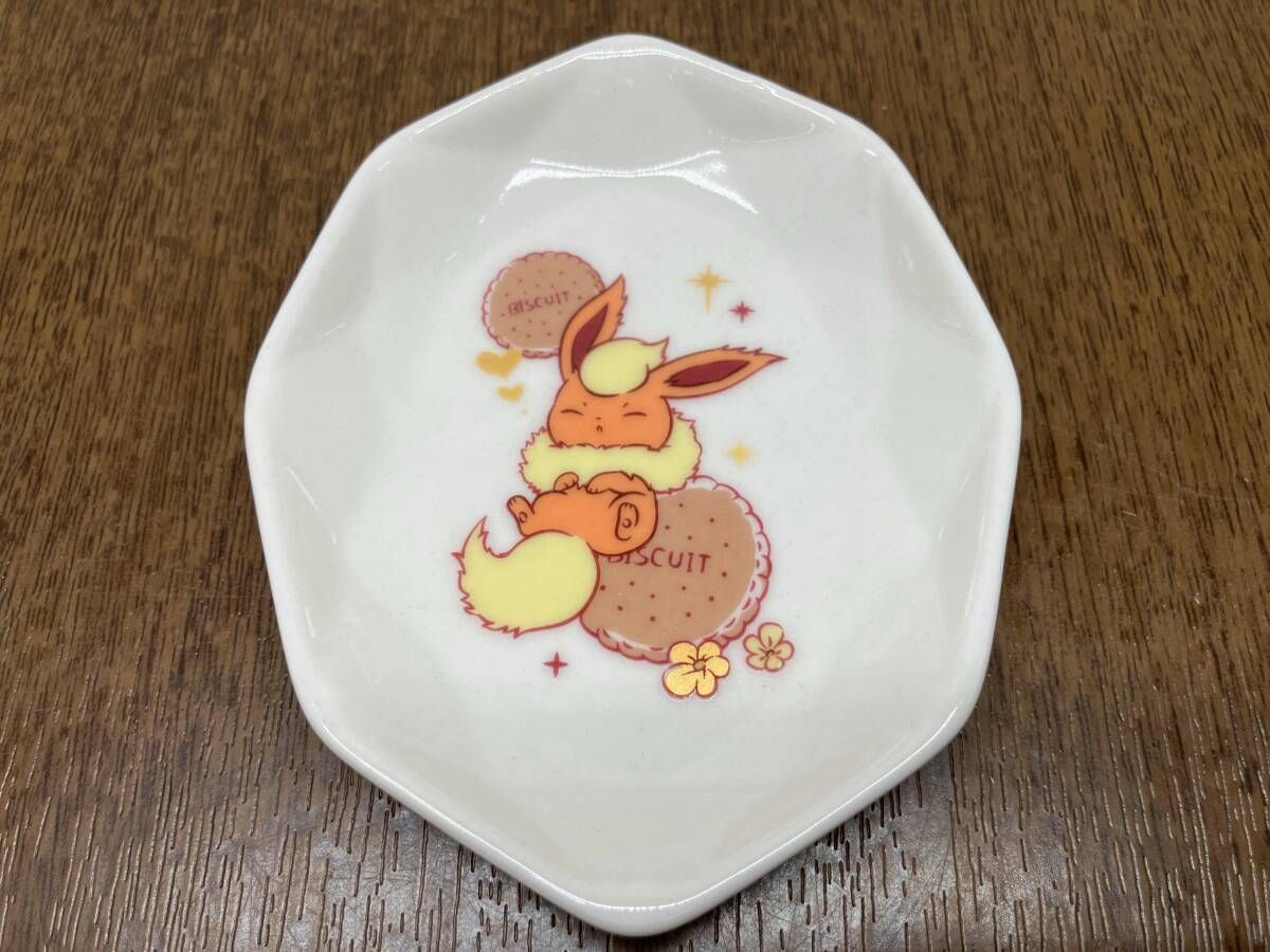 ポケットモンスター 2018 Pokemon Collectionくじ ピカチュウ&イーブイ