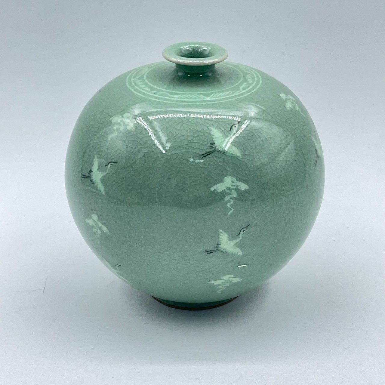 青磁 壺 花瓶 花器 雲鶴紋 全長約13.5cm 現状品 - メルカリ