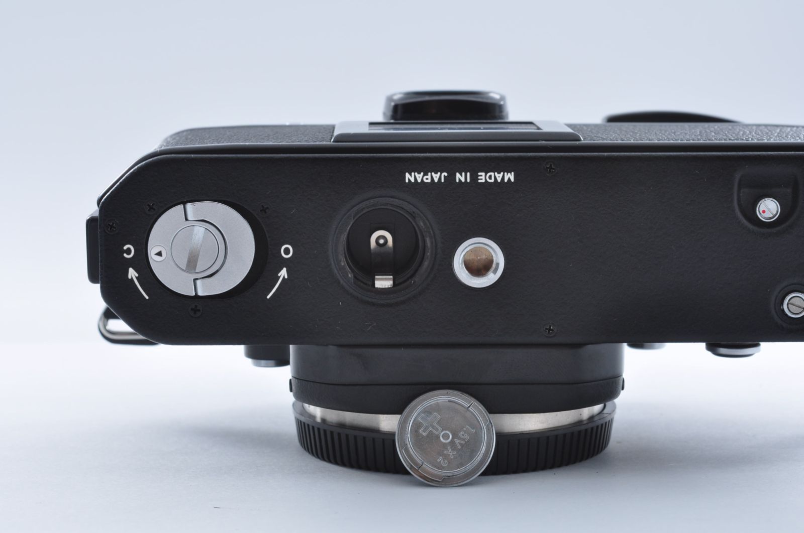 極美品 Nikon F2チタン ボディ アイレベル（Titan ネーム入り