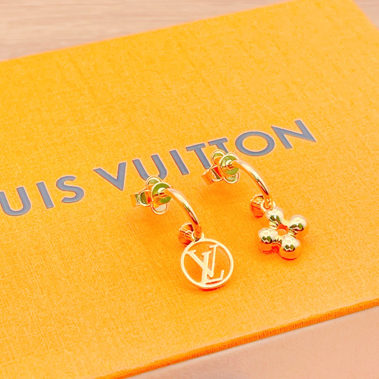 ◇ルイヴィトン◇新品仕上済 LOUIS VUITTON M64859 ピアス