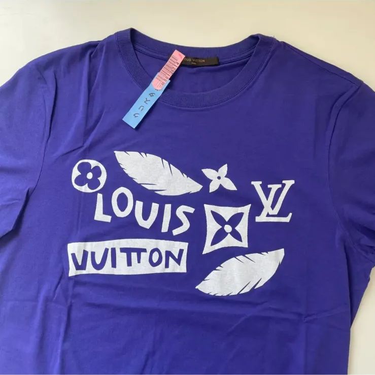 LV ルイ・ヴィトン　Tシャツ　紫　パープル　ロゴ　モノグラム LOUIS VUITTON ルイヴィトン Tシャツ Sサイズ パープル 紫 - メルカリ