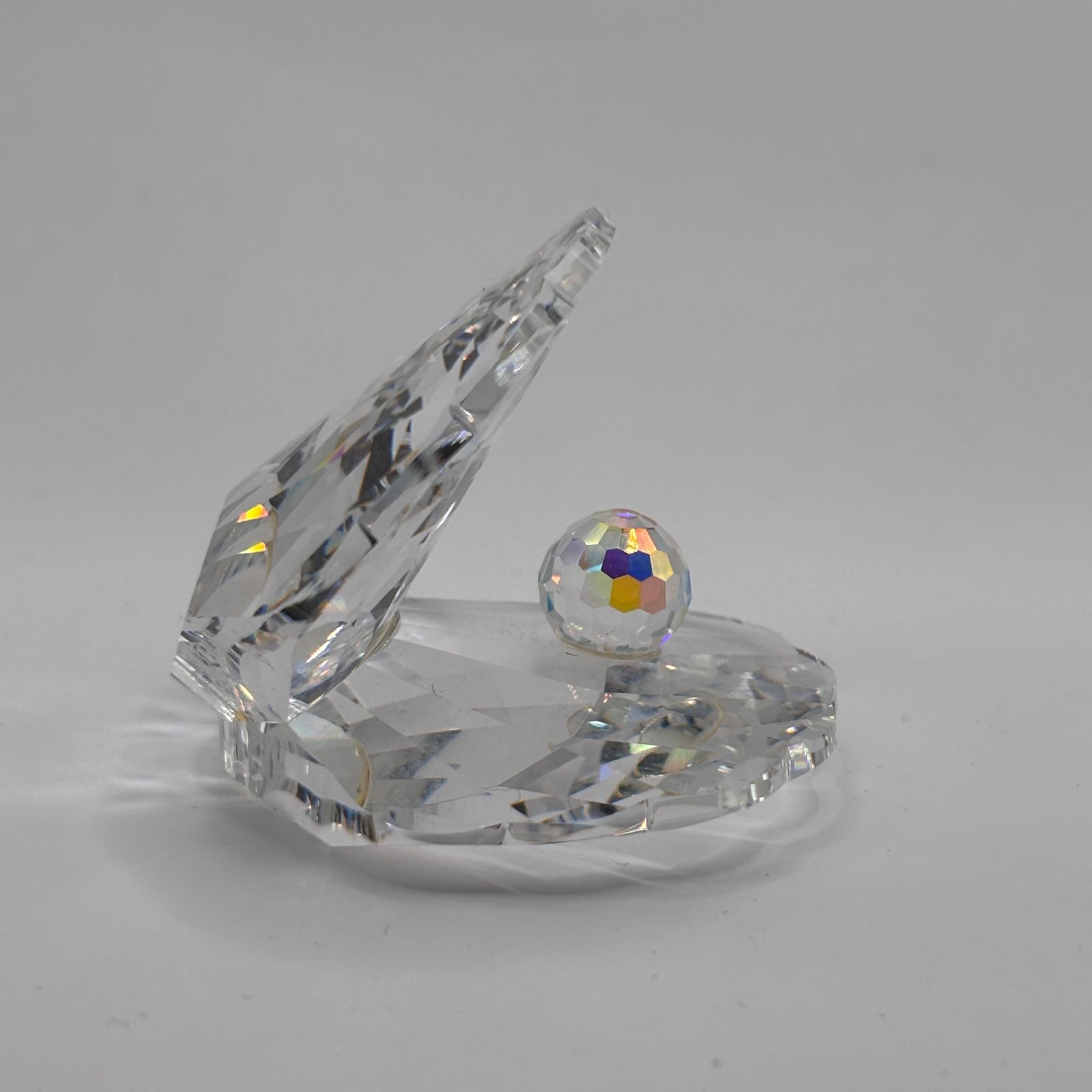 8747 SWAROVSKI スワロフスキー 置物 フィギュリン 貝と真珠 Shell