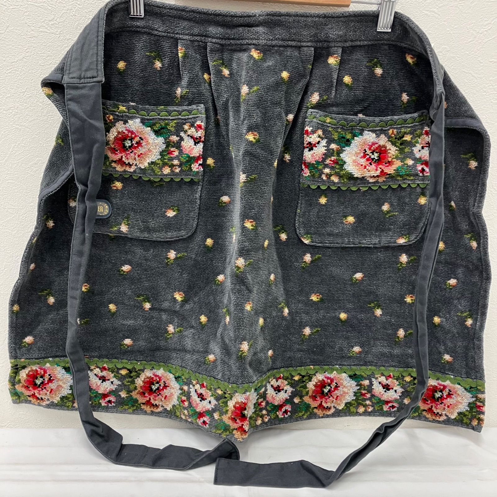 2307 FEILER フェイラー エプロン ムーンライトフラワー 花柄 グレー系