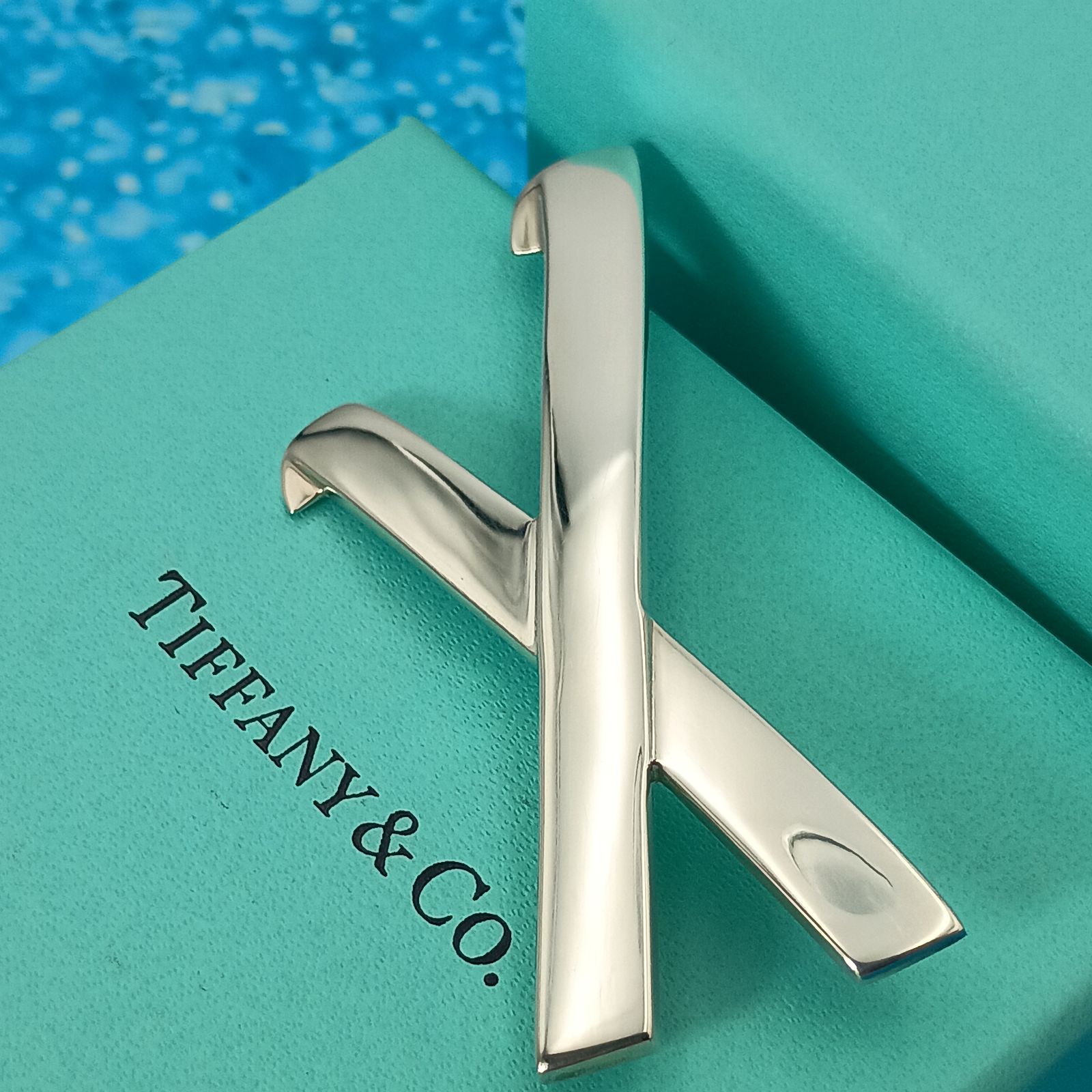 TIFFANY&Co. ティファニー ブローチ キス レディース メンズ シルバー