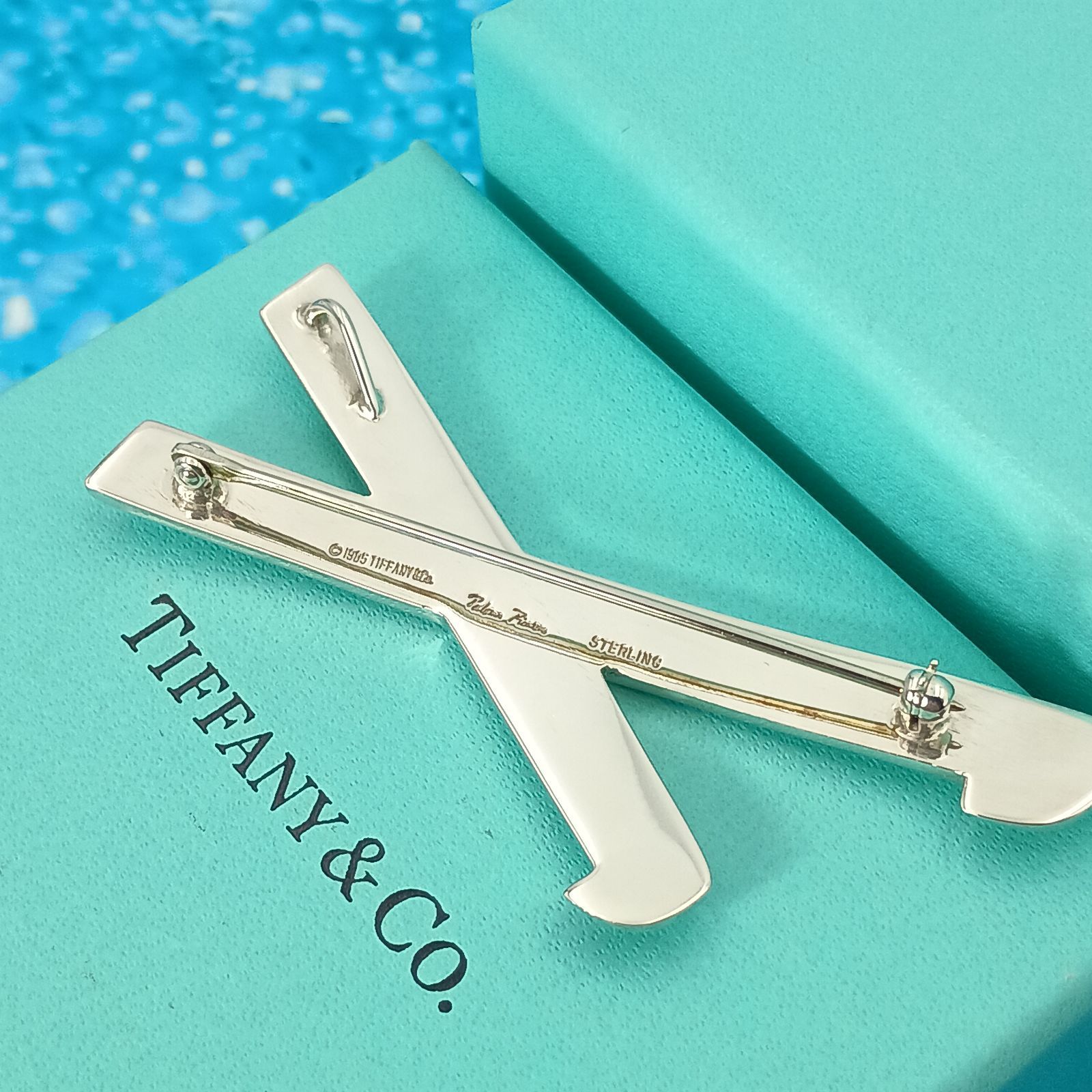 TIFFANY&Co. ティファニー ブローチ キス レディース メンズ シルバー