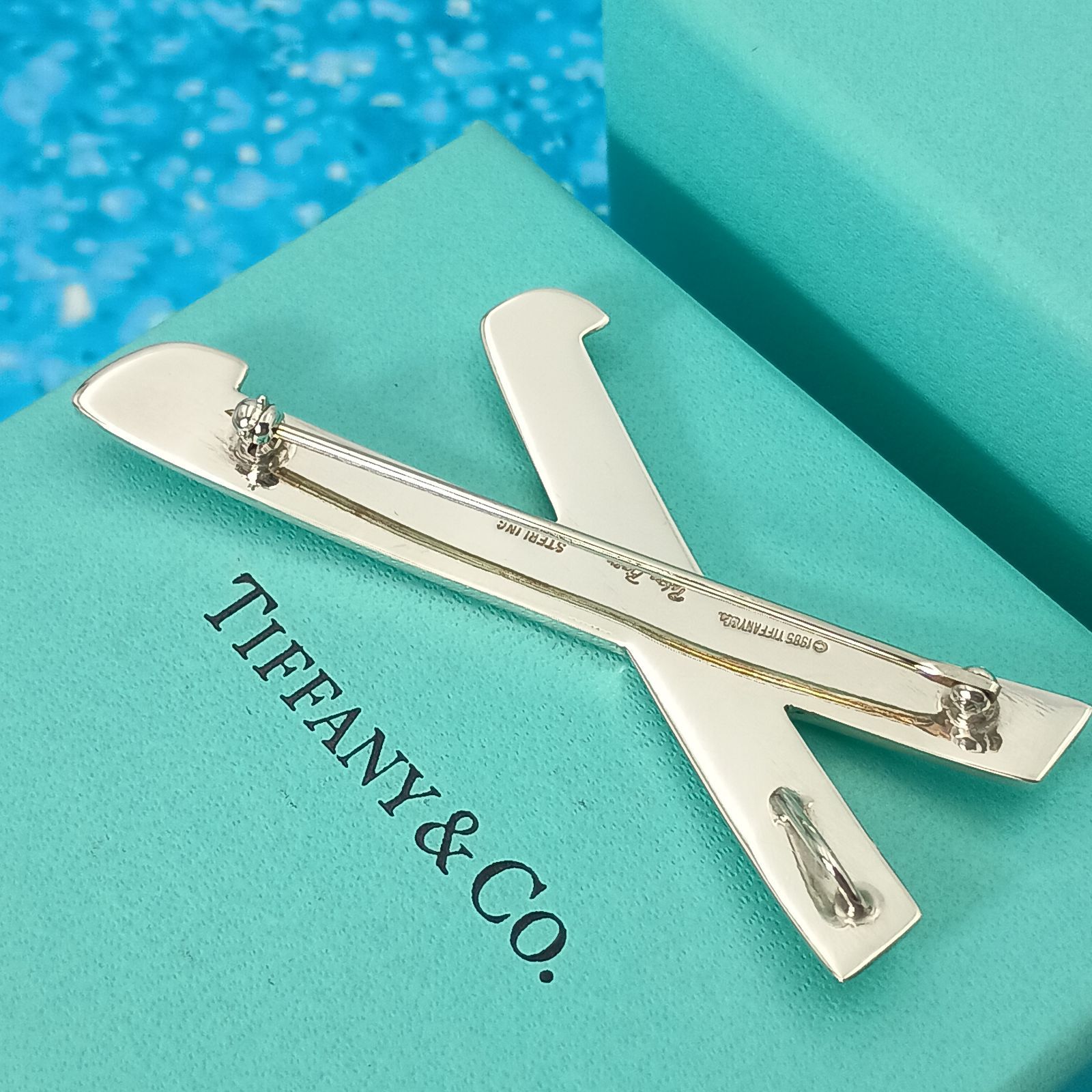 TIFFANY&Co. ティファニー ブローチ キス レディース メンズ シルバー