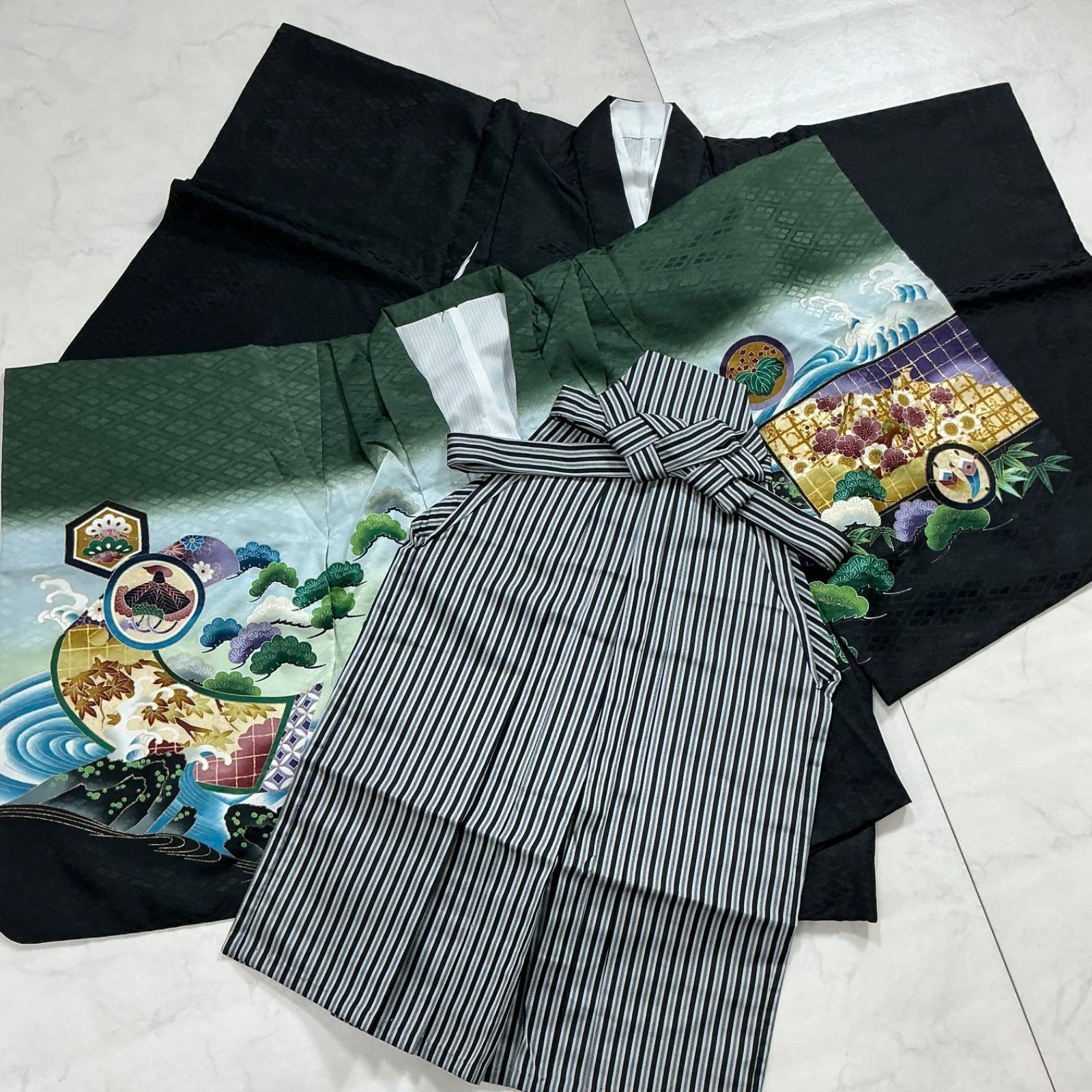 ◆kimono+one◆5歳くらい用◆子供着物羽織袴◆3点セット◆七五三◆男の子◆羽織◆着物◆行燈袴◆ G392