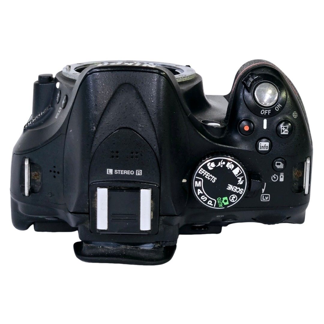 NIKON ニコン D5200 ボディ #22143 - メルカリ