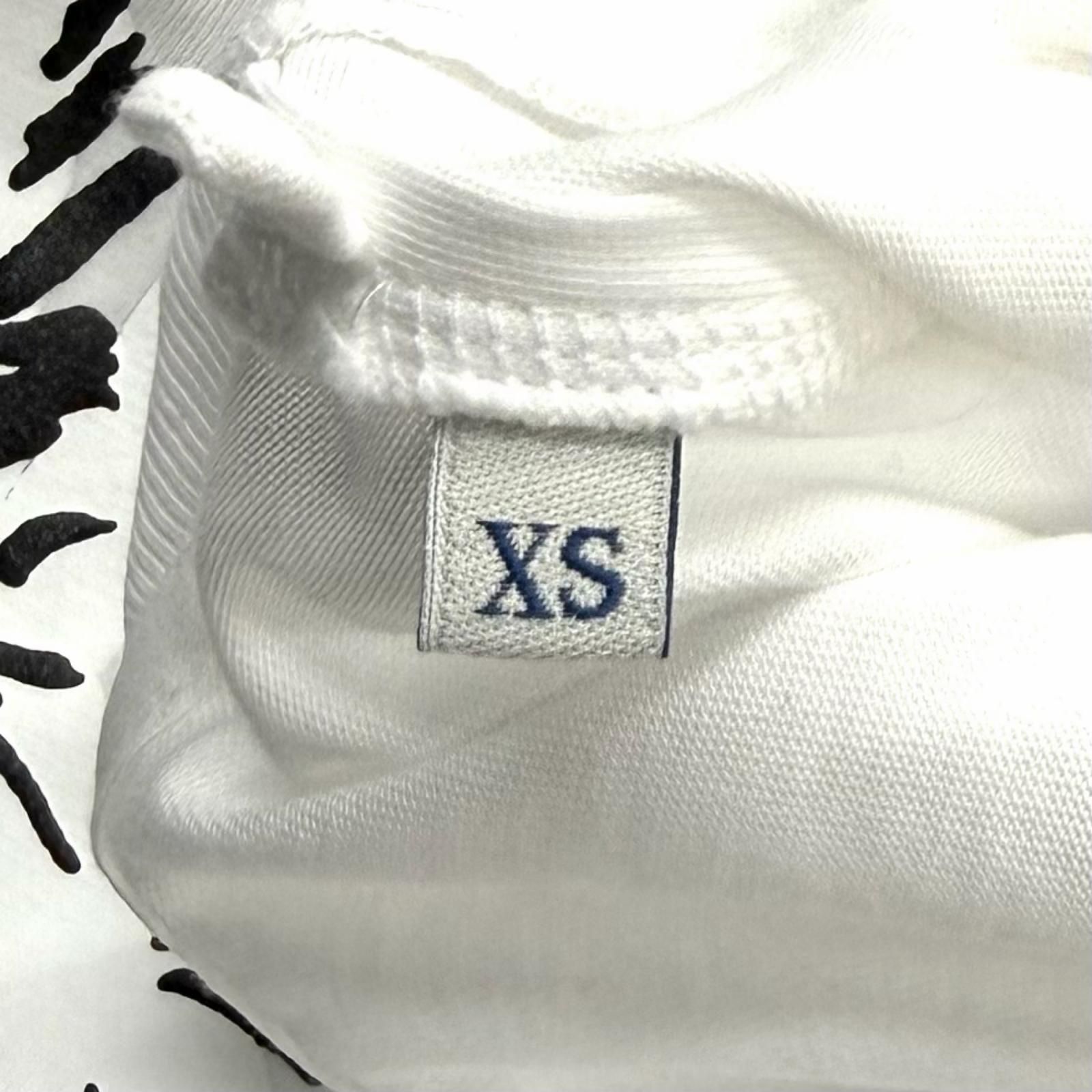 美品☆MONCLER モンクレール コットン100％ ロゴ刺繍入り フラワー 