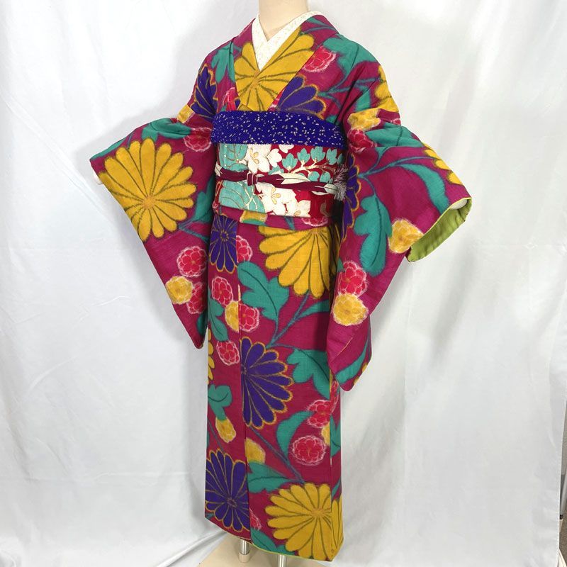 605aa17◇アンティーク着物 銘仙 カラフル花柄 菊 椿 カメリア レトロ