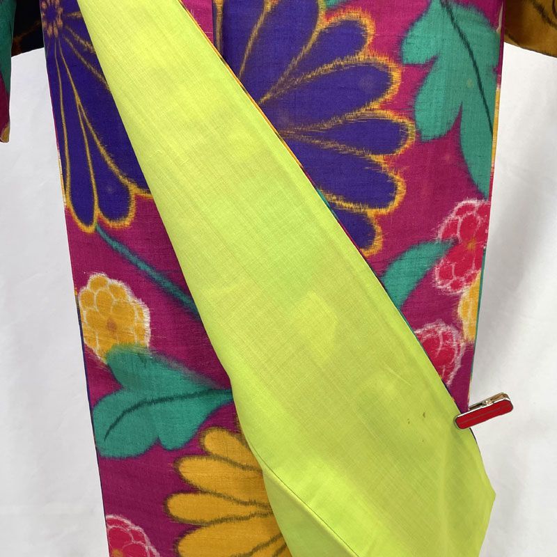 605aa17◇アンティーク着物 銘仙 カラフル花柄 菊 椿 カメリア レトロ