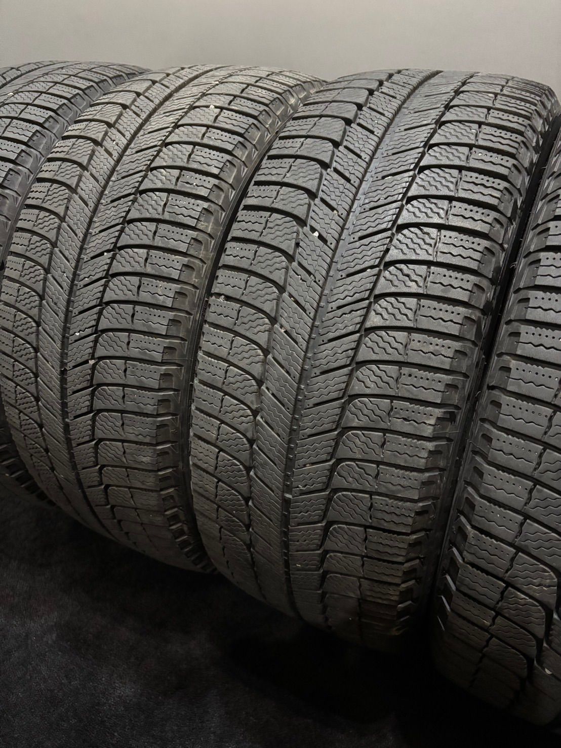★225/45R18 MICHELIN/X-ICE3+ 19年製 スタッドレス 4本 クラウン レヴォーグ (南5-M23)