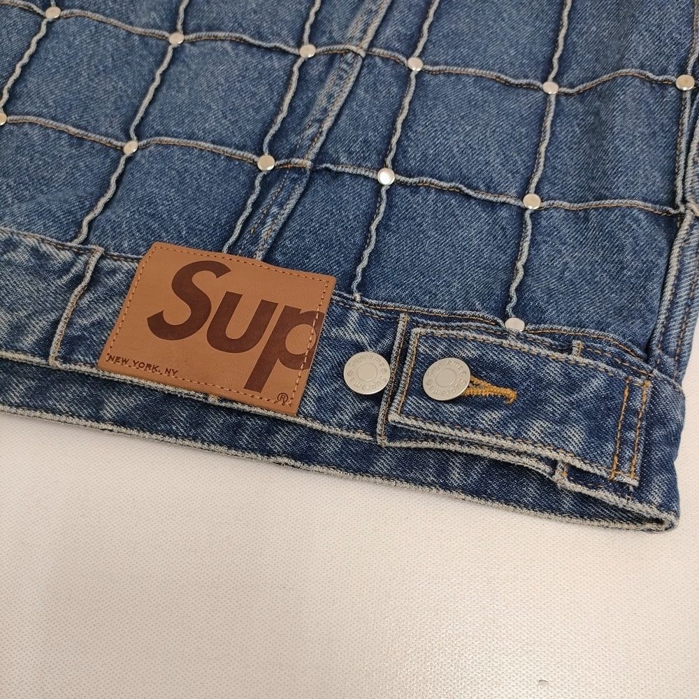 Supreme 新品タグ付き Studded Seam Denim Trucker Jacket SS25J87
