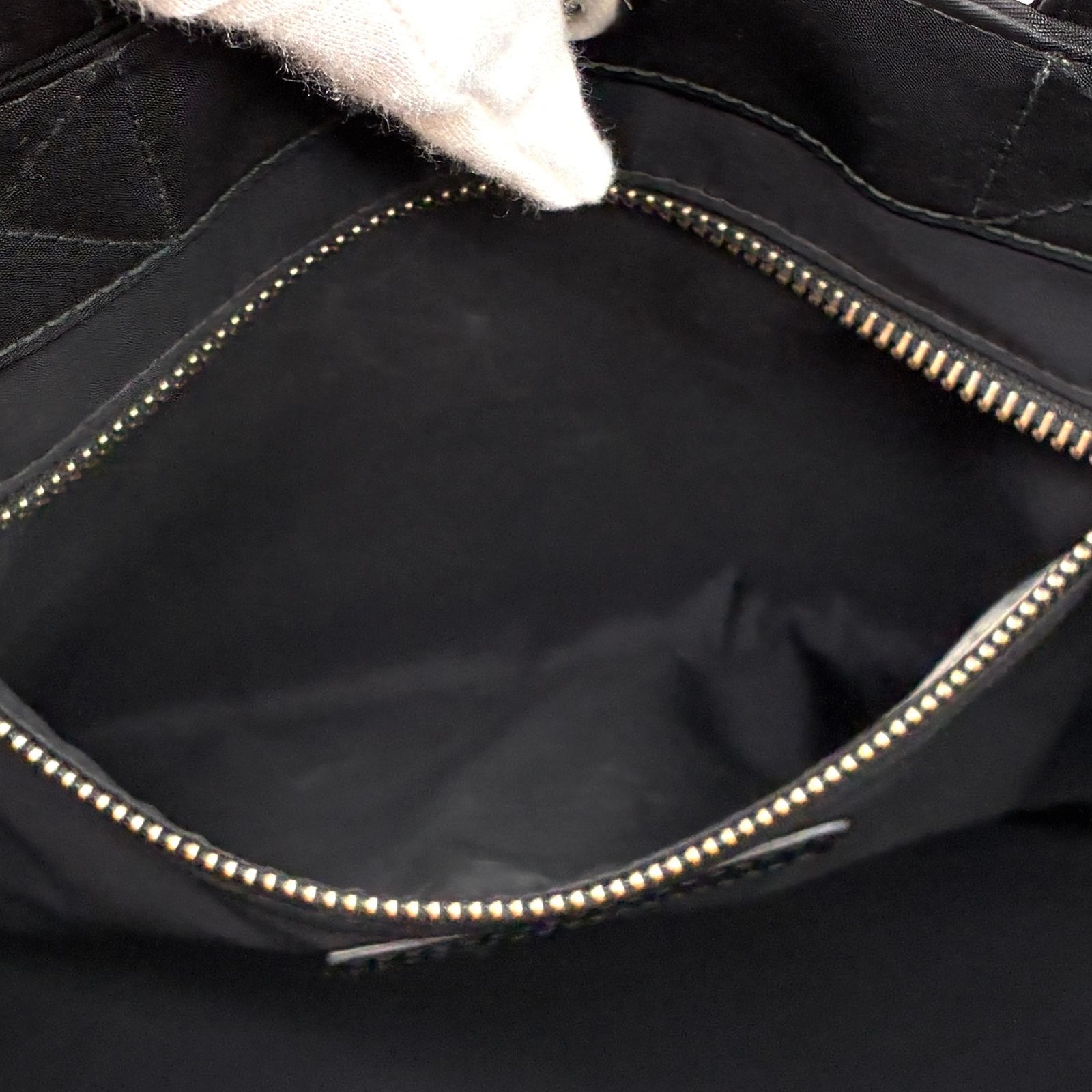 BURBERRY バーバリー ロゴプリント 2WAY トートバッグ ショルダーバッグ クロスボディ ナイロン レザー ブラック 黒 A4収納 大容量 軽量 通勤 通学 旅行 ビジネス 出張 トラベル メンズ レディース ユニセックス 男女兼用 シンプル カジュアル BURBERRY バーバリー ロゴプリント 2WAY トートバッグ ショルダー