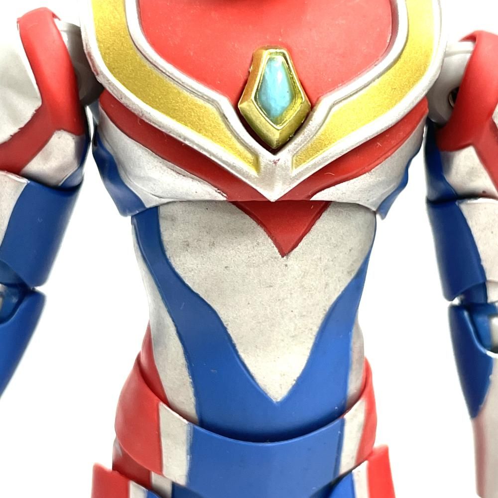 中古】開封)S.H.Figuarts(真骨彫製法) ウルトラマンダイナ フラッシュ