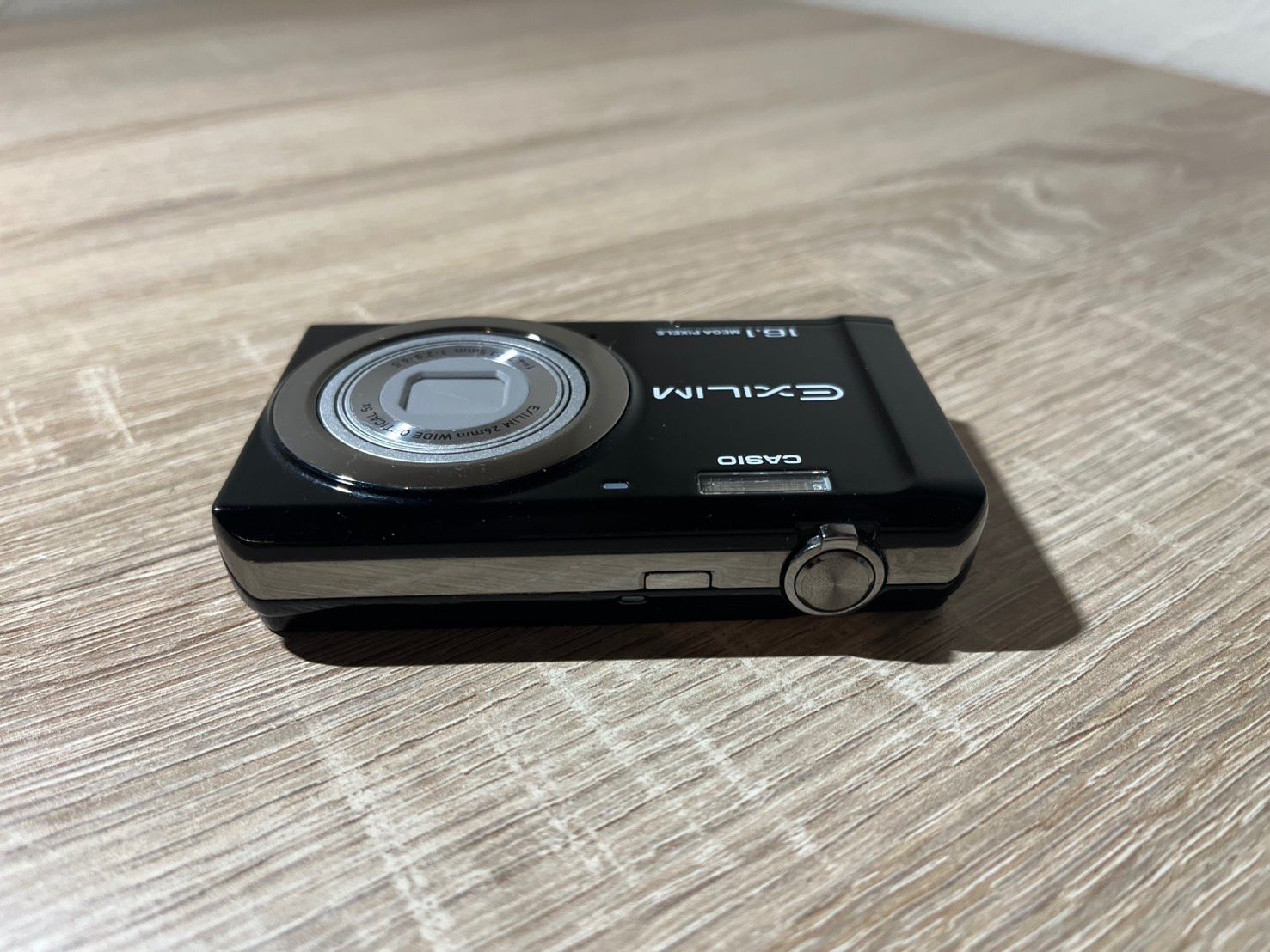 0165 Casio EXILIM EX-ZS6 ブラック デジカメ 動作確認済み【ネ