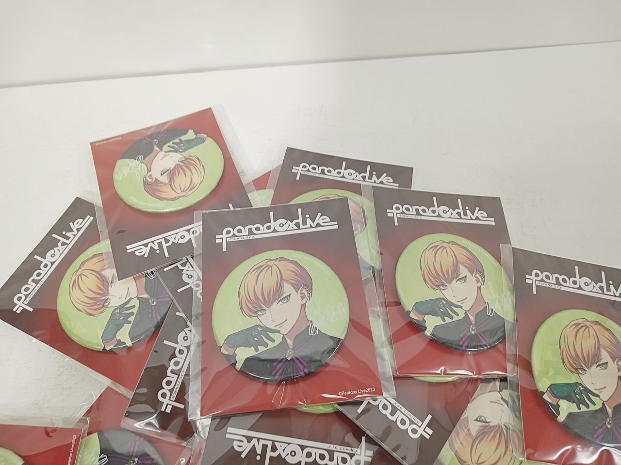Paradox Live パラライ BIG缶バッジ 4th anniversary 燕 東夏 APMZ