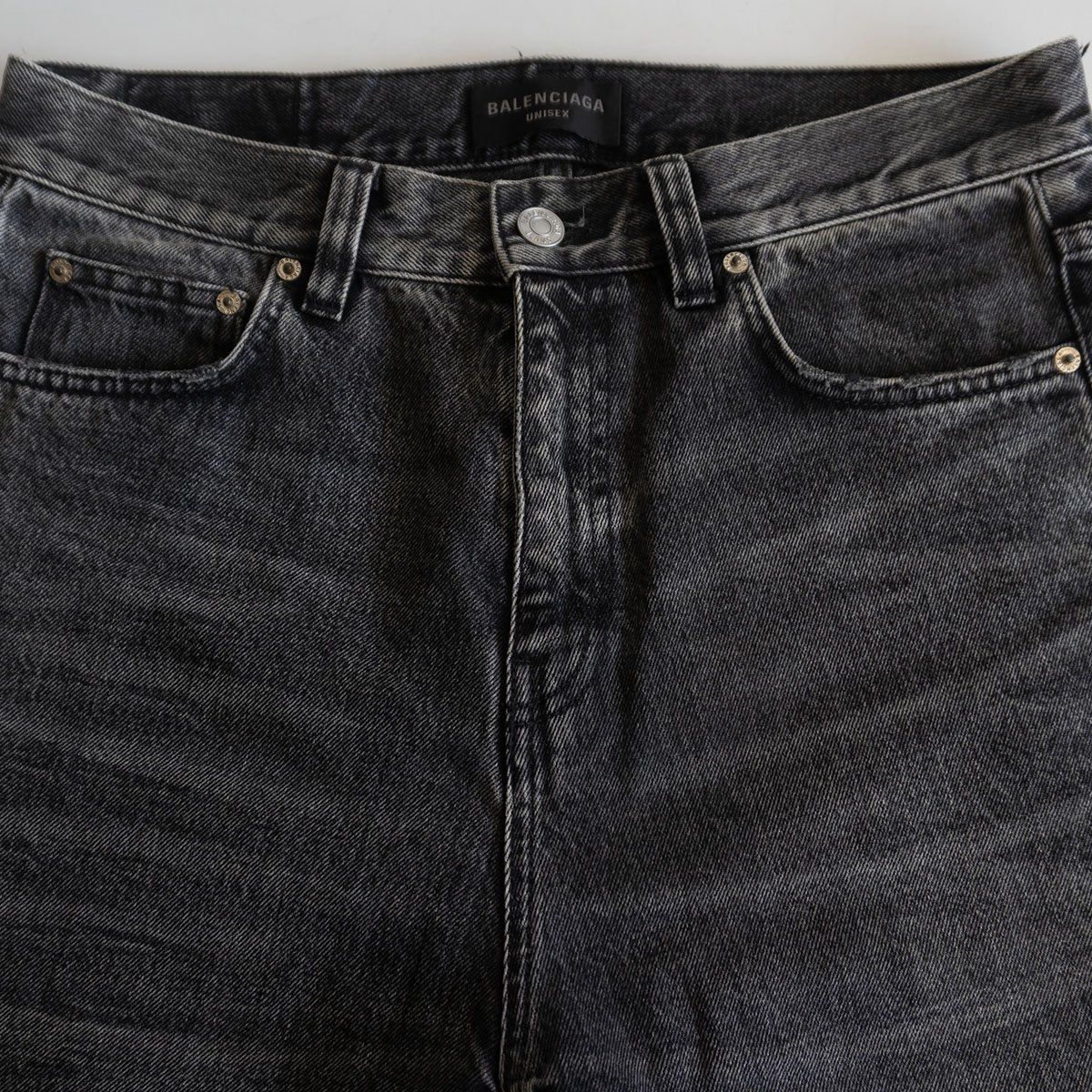 S*Ø様 balenciagaフレアスラックス　mサイズ新品未使用 22AW】BALENCIAGA【Flared denim】XS バレンシアガ フレア ブラック
