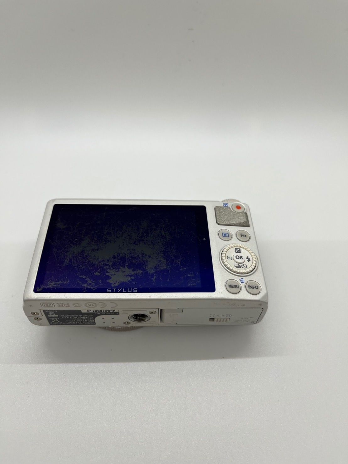 カメラ 0166 OLYMPUS STYLUS XZ-10 ホワイト デジカメ ジャンク品【ネ】