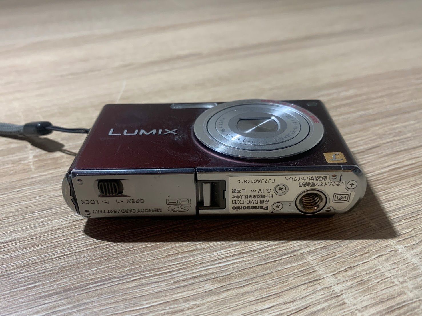 0191 Panasonic Lumix DMC-FX33 ブラウン デジカメ 動作確認済み【ネ