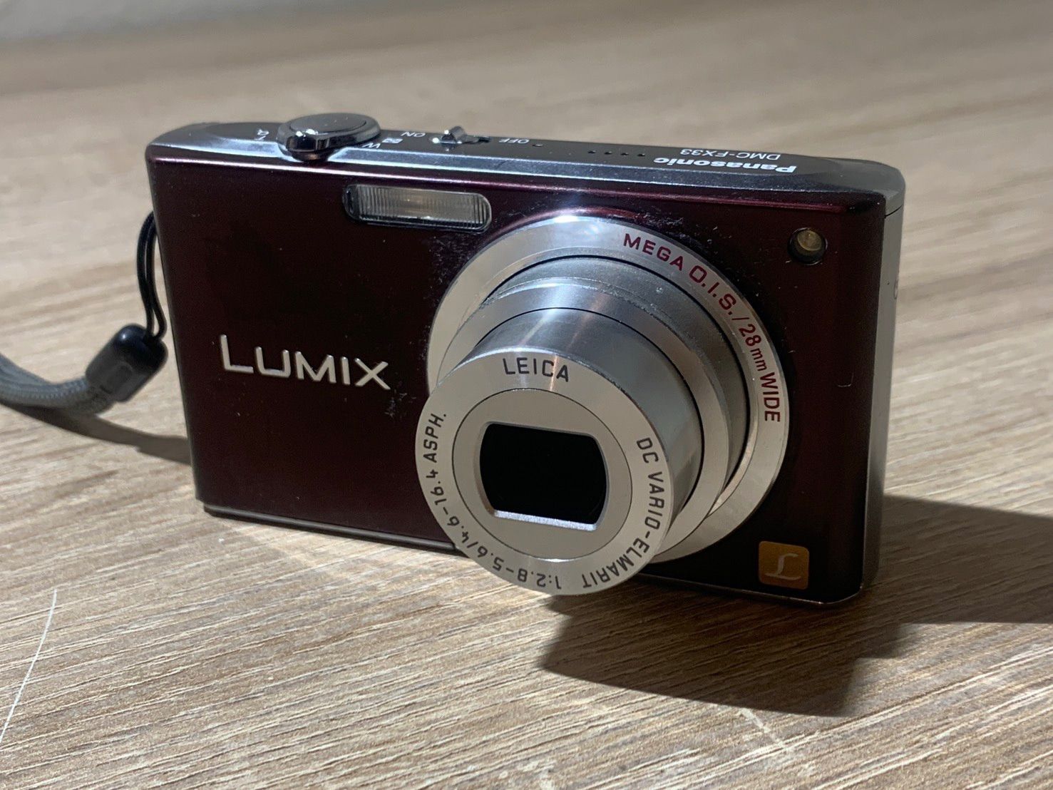 Panasonic デジタルカメラ DMC-FX33-T ブラウン Amazon | パナソニック デジタルカメラ LUMIX (ルミックス) ショコラ