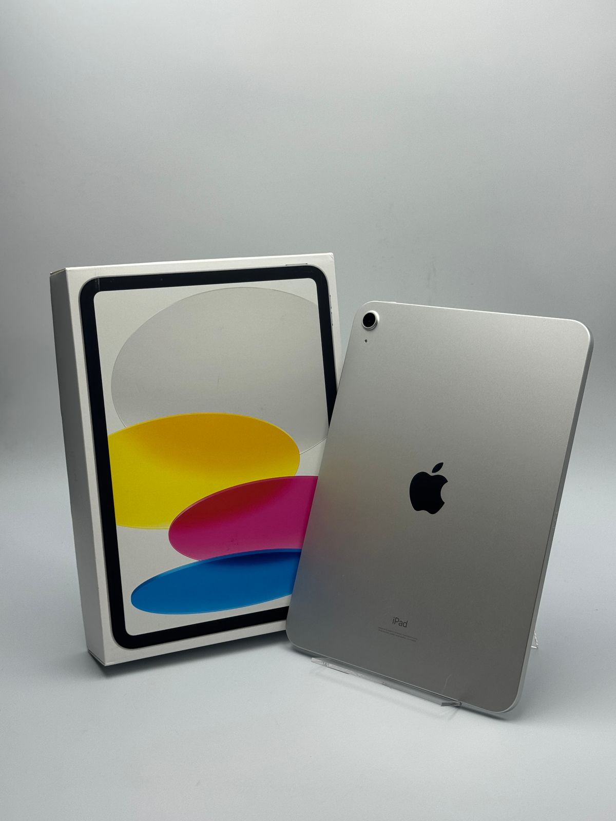 中古A】iPad 第10世代 64GB SV Wi-Fi - メルカリ