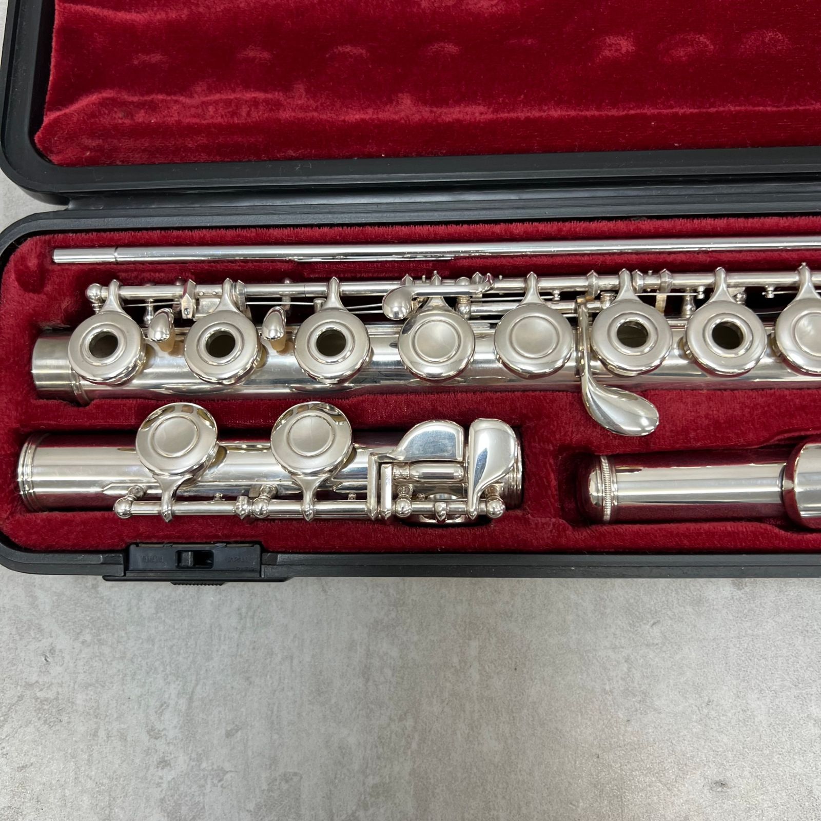 フルート本体ヤマハ フルート YFL-281SⅡ リングキィ インライン 銀 