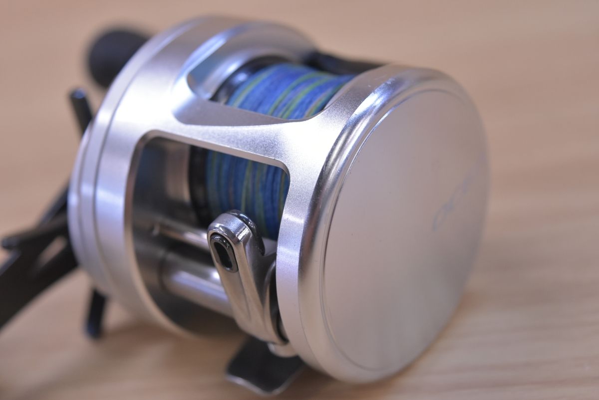 シマノ オシア カルカッタ 200PG SHIMANO OCEA CALCUTTA ベイトリール