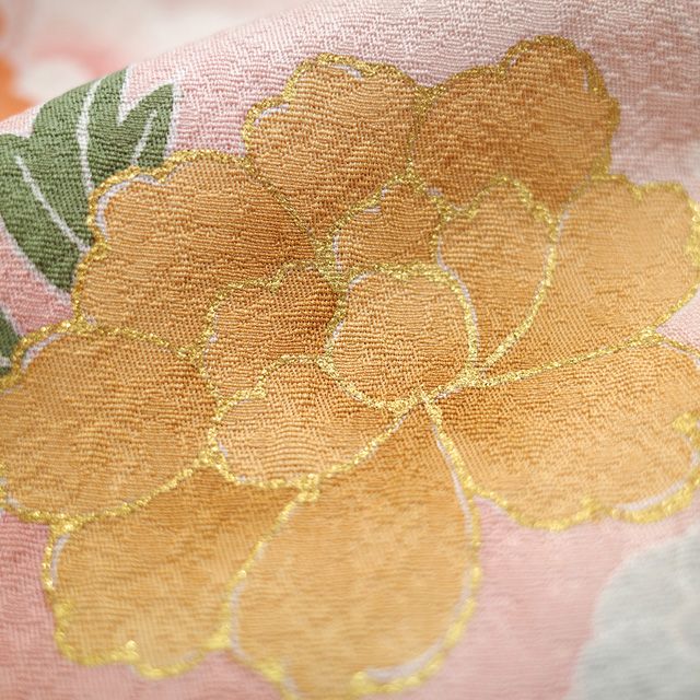 新古品】 訪問着 着物 手描き友禅 正絹 袷 落款 金彩加工 ピンク 四季