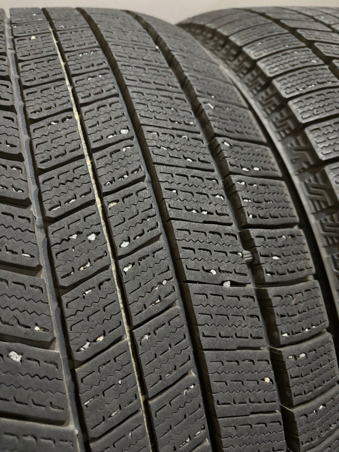 ★245/50R18 BRIDGESTONE/WZ-1 25年製 スタッドレス 4本 ブリヂストン ブリザック フーガ Sクラス A7 A8 (南8-M42)