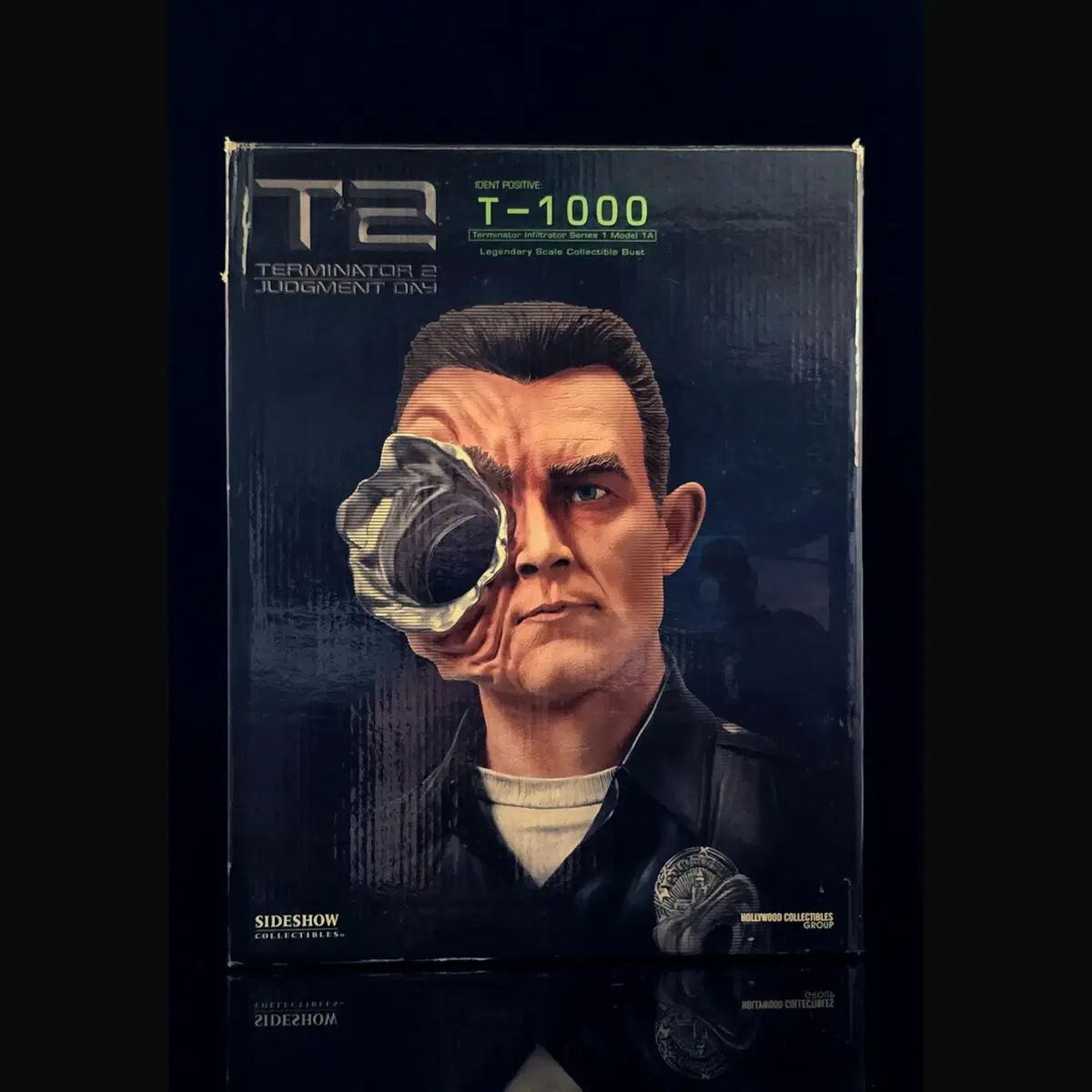 T-1000 レジェンダリー・スケール・コレクティブル・バスト - メルカリ