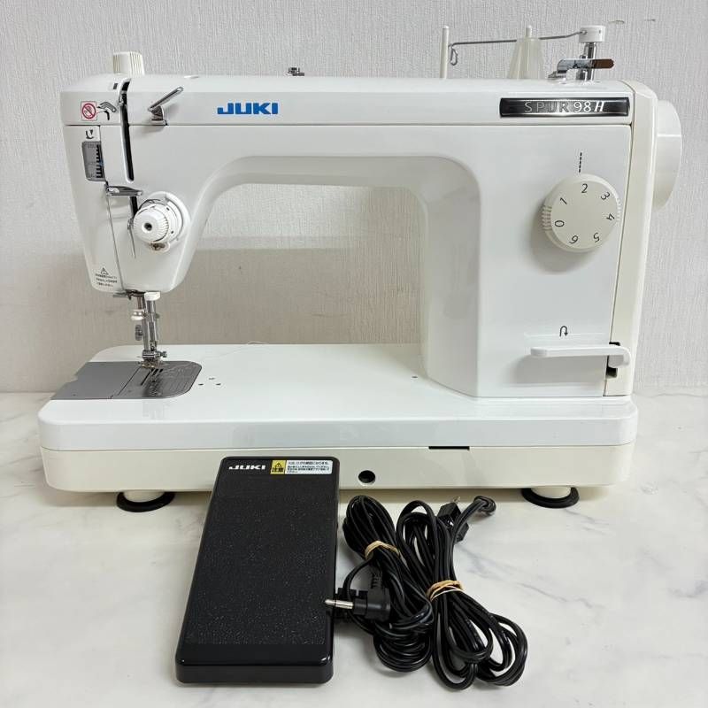 JUKI SPUR 98H YC-485 ジューキ 職業用ミシン ホワイト フットペダル付き　　326T 27,690円