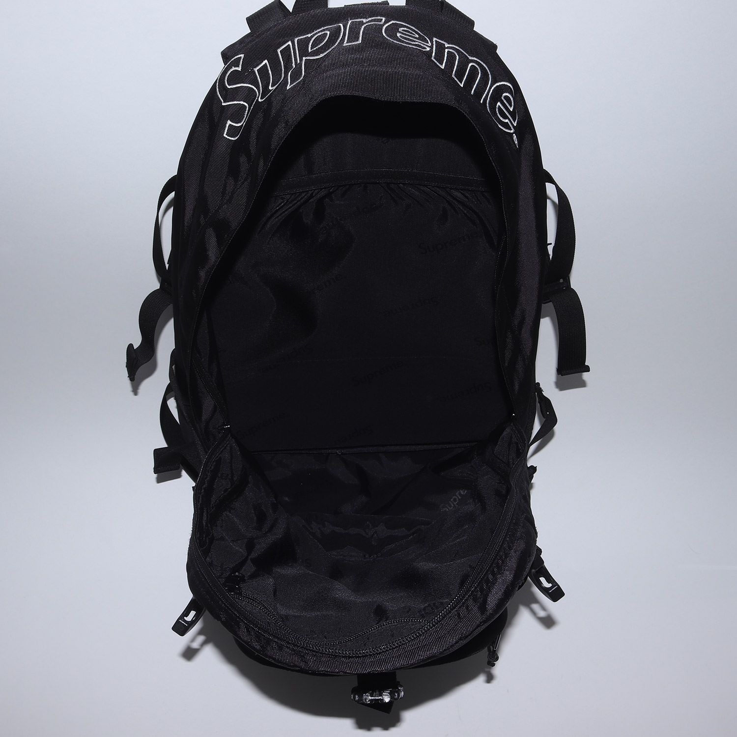 Supreme シュプリーム バックパック リュック コーデュラ 黒 ブラック