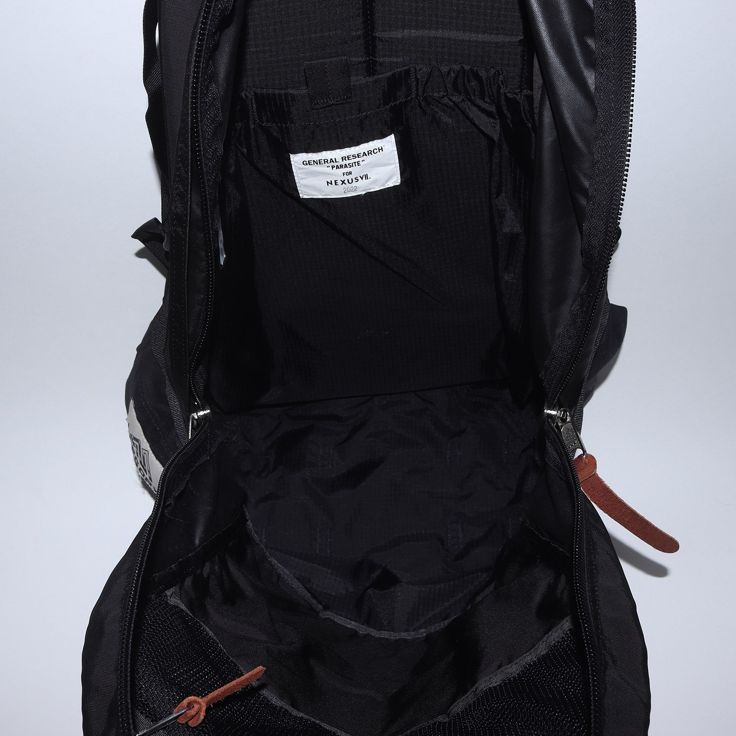 美品】NEXUS 7 ネクサスセブン バッグ ブラック 黒 | 22AW GREGORY 