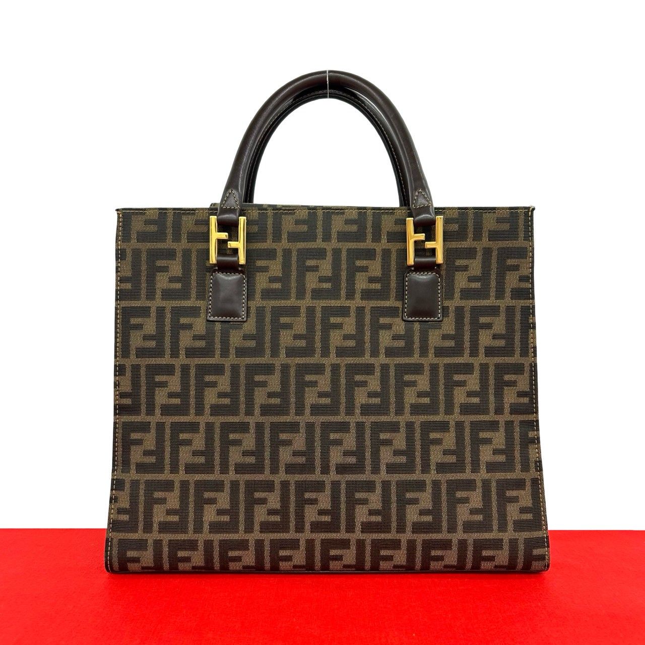 FENDI フェンディ ズッカ柄 FFロゴ リュックの買取実績 | 買取 FENDI