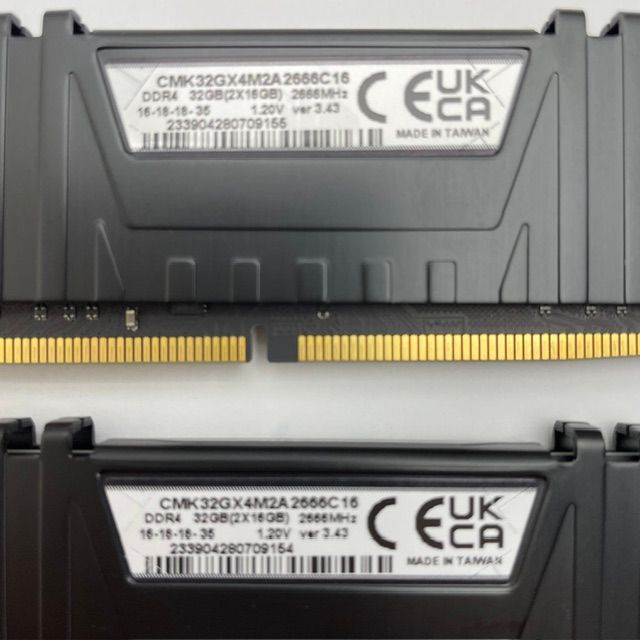 動作確認済CORSAIR DDR4 32GB 2666MHz メモリー - メルカリ